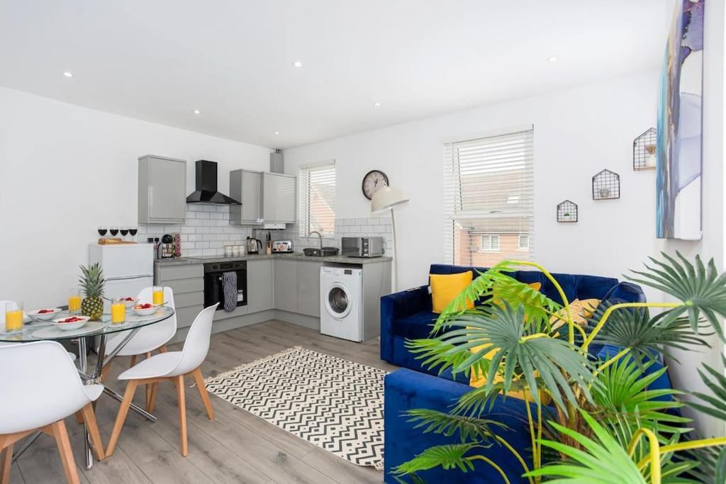 2 Bed Apartment Near The Beach Southend-on-Sea Esterno foto
